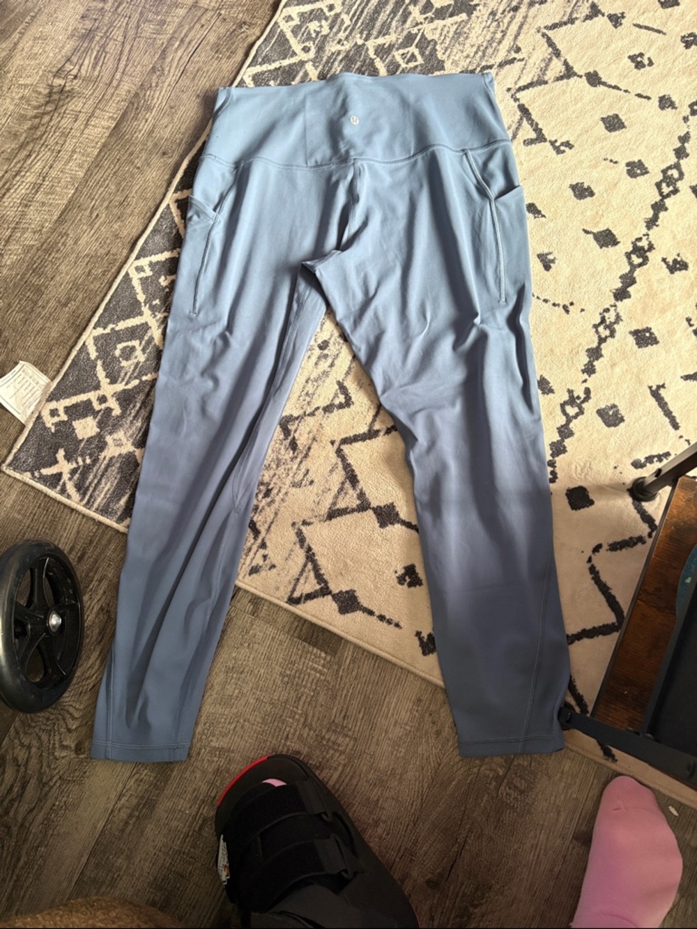 NWOT Size 14 Lululemon Blue-Gray High-Rise Leggings with Side Pockets 26”.